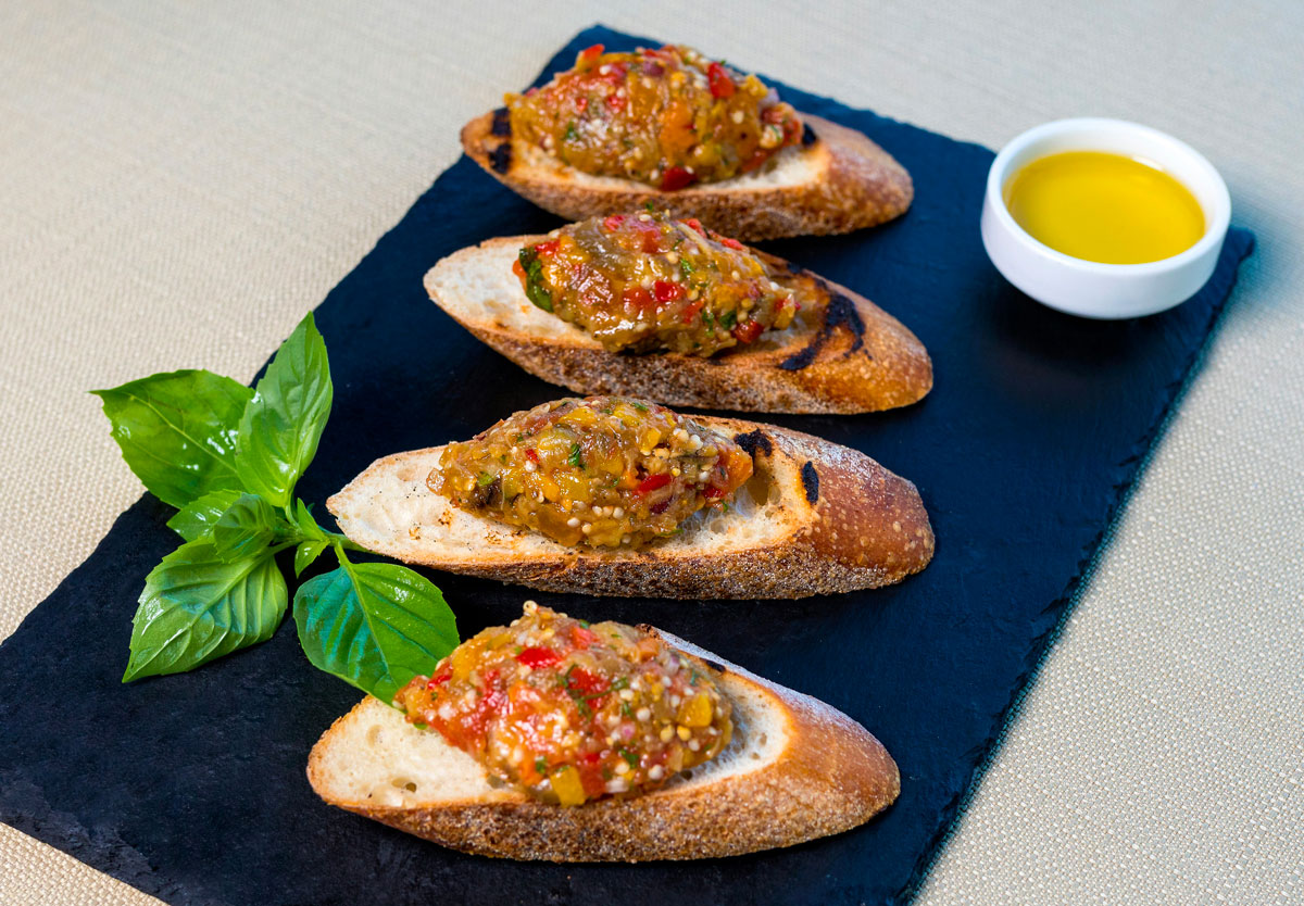 Lo Sherry o "Vino de Jerez" e altre prelibatezze della gastronomia andalusa 2 Andalusia tapas