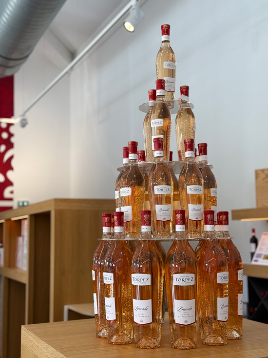 Cosa vedere a Saint Tropez: glamour, spiagge, tappe gourmet e dintorni sorprendenti 37 Vino Rosè Sud della Francia