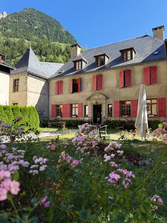 Vacanze in montagna: 15 motivi per scegliere Les Deux Alpes in estate 34 Borghi sulle alpi francesi