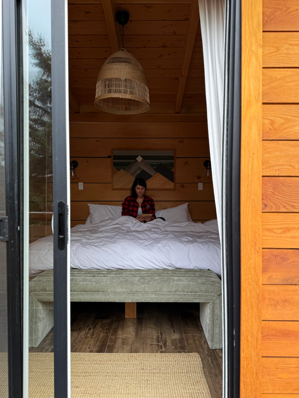 Dove dormire a Bella Coola, Canada: esperienza esclusiva al Firvale Wilderness Camp 9 Firvale Wilderness Camp cabin