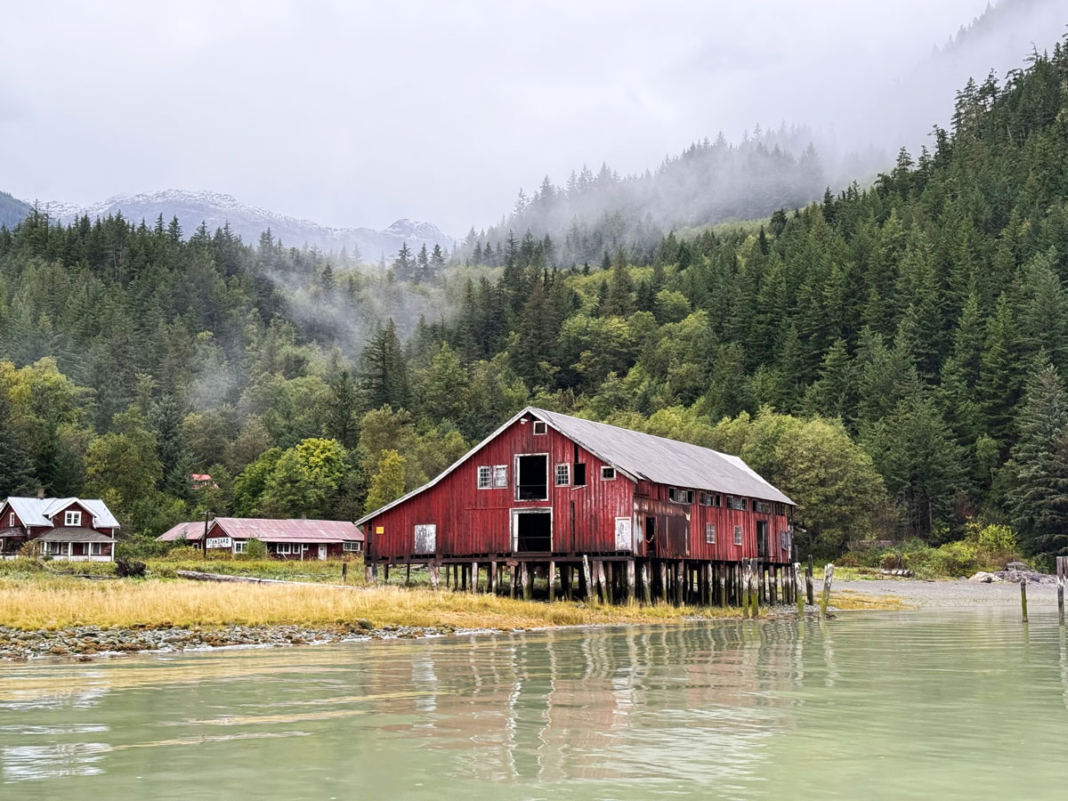 Dove dormire a Bella Coola, Canada: esperienza esclusiva al Firvale Wilderness Camp 36 Paesaggi della British Columbia Canada